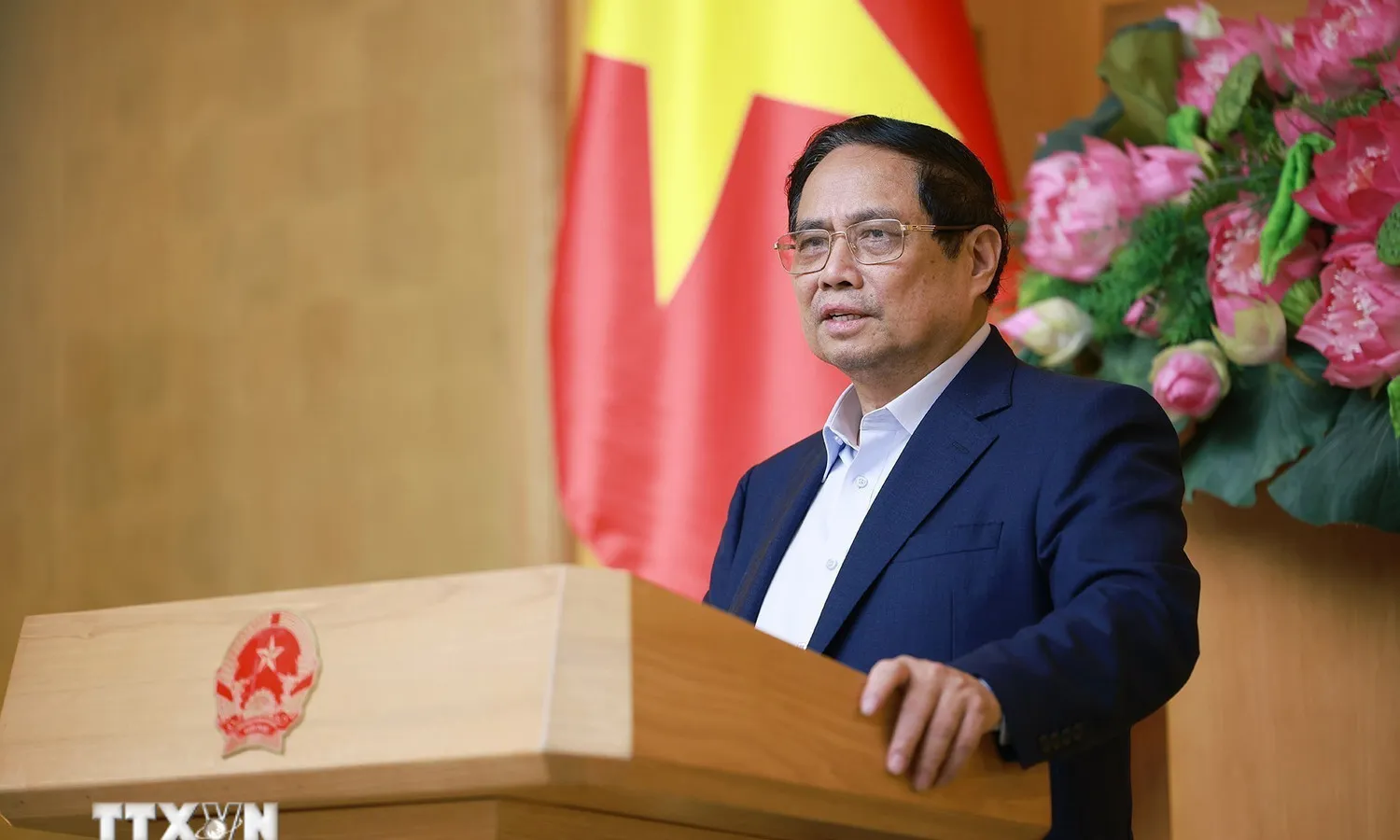 Thủ tướng: Dứt khoát hoàn thành xóa nhà tạm, dột nát trước Quốc khánh 2/9