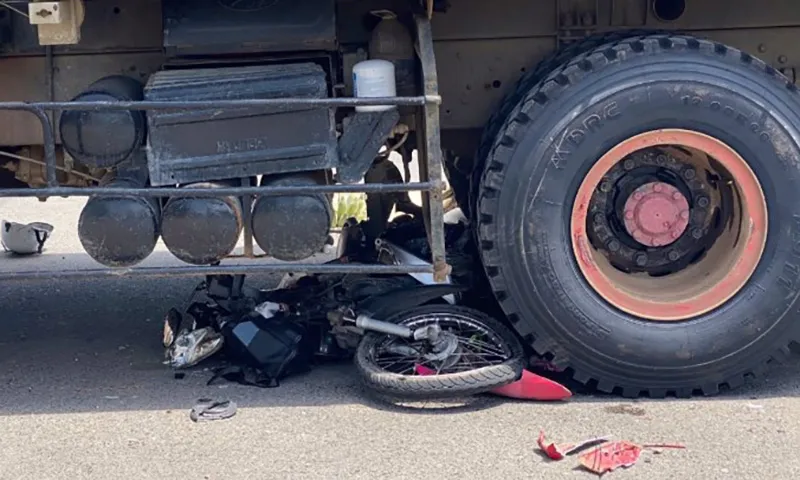 Đi chơi ở bãi sau Vũng Tàu bằng xe máy, cô gái 19 tuổi tử vong thương tâm