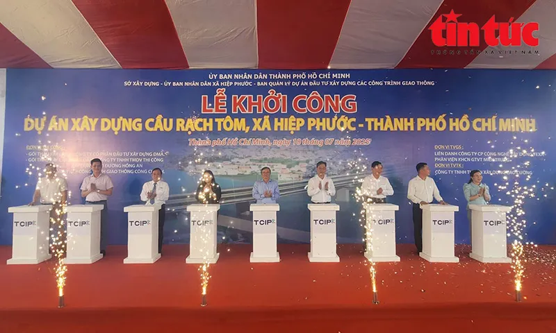 Khởi công xây dựng cầu Rạch Tôm nối TPHCM với Tây Ninh