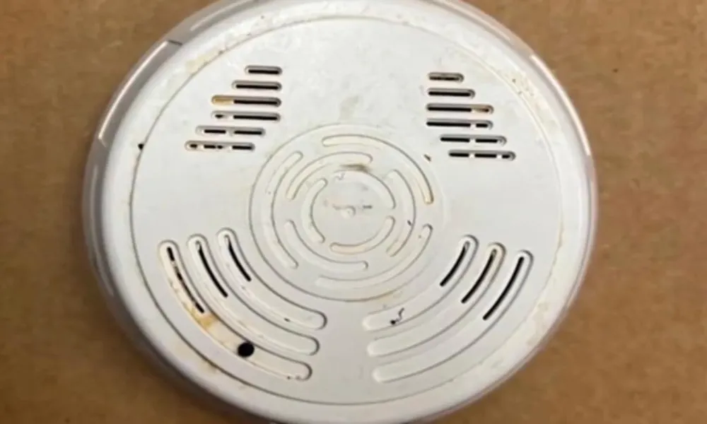 Phát hiện camera quay lén trong bệnh viện