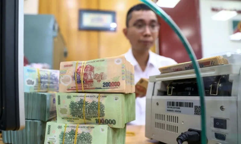 Năng suất lao động Việt Nam tụt hậu xa Singapore và Trung Quốc