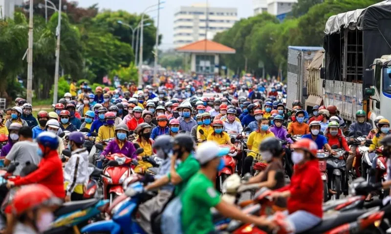 Thị trường lao động TPHCM phục hồi, thất nghiệp giảm hơn 12%