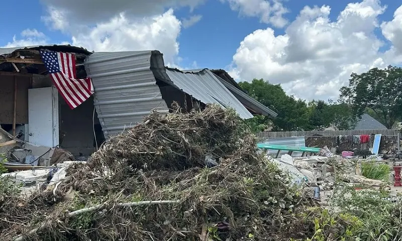 Lũ quét tại Mỹ: 121 người chết, 170 người mất tích