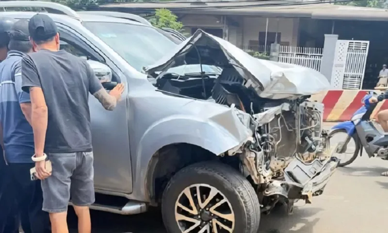tai nạn giao thông xe hơi
