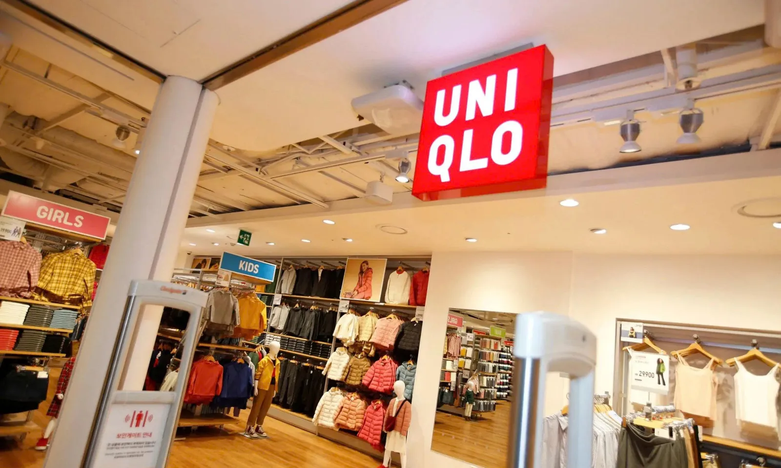 Hãng thời trang Uniqlo hy vọng kinh doanh thuận lợi sau hiệp định thương mại Việt - Mỹ