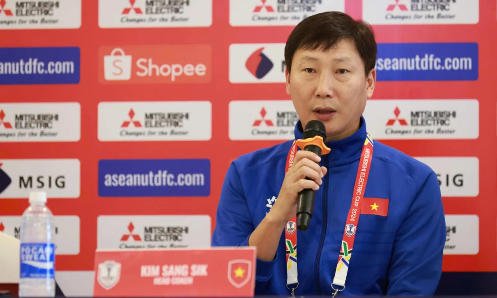 HLV Kim Sang-sik được nhận đặc quyền giống ông Troussier, là kim bài miễn tử tại SEA Games 33