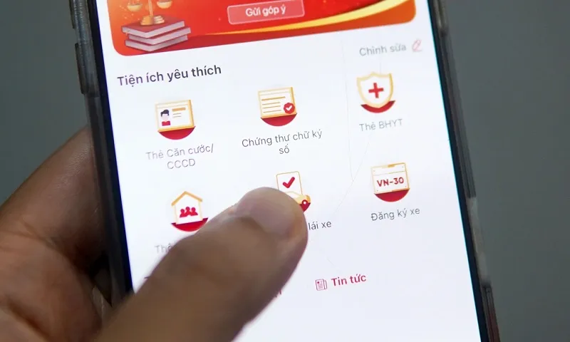 Điểm tin trưa 12/7: Dùng VNeID để đăng nhập ví điện tử