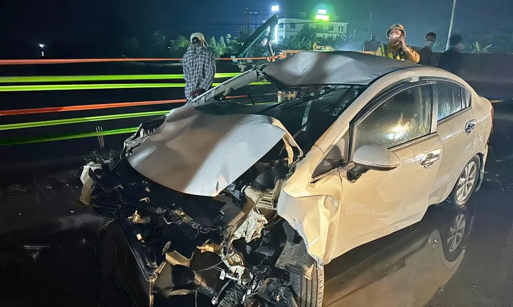 Đã tìm thấy thi thể nạn nhân cuối cùng trong vụ ô tô rơi xuống cầu ở Nghệ An