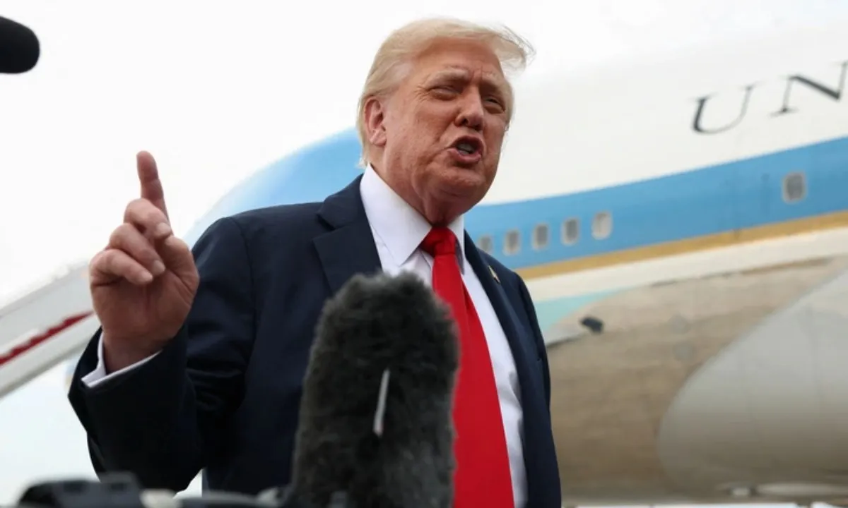 Mỹ gửi Patriot cho Ukraine, ông Trump “cứng rắn” với Nga