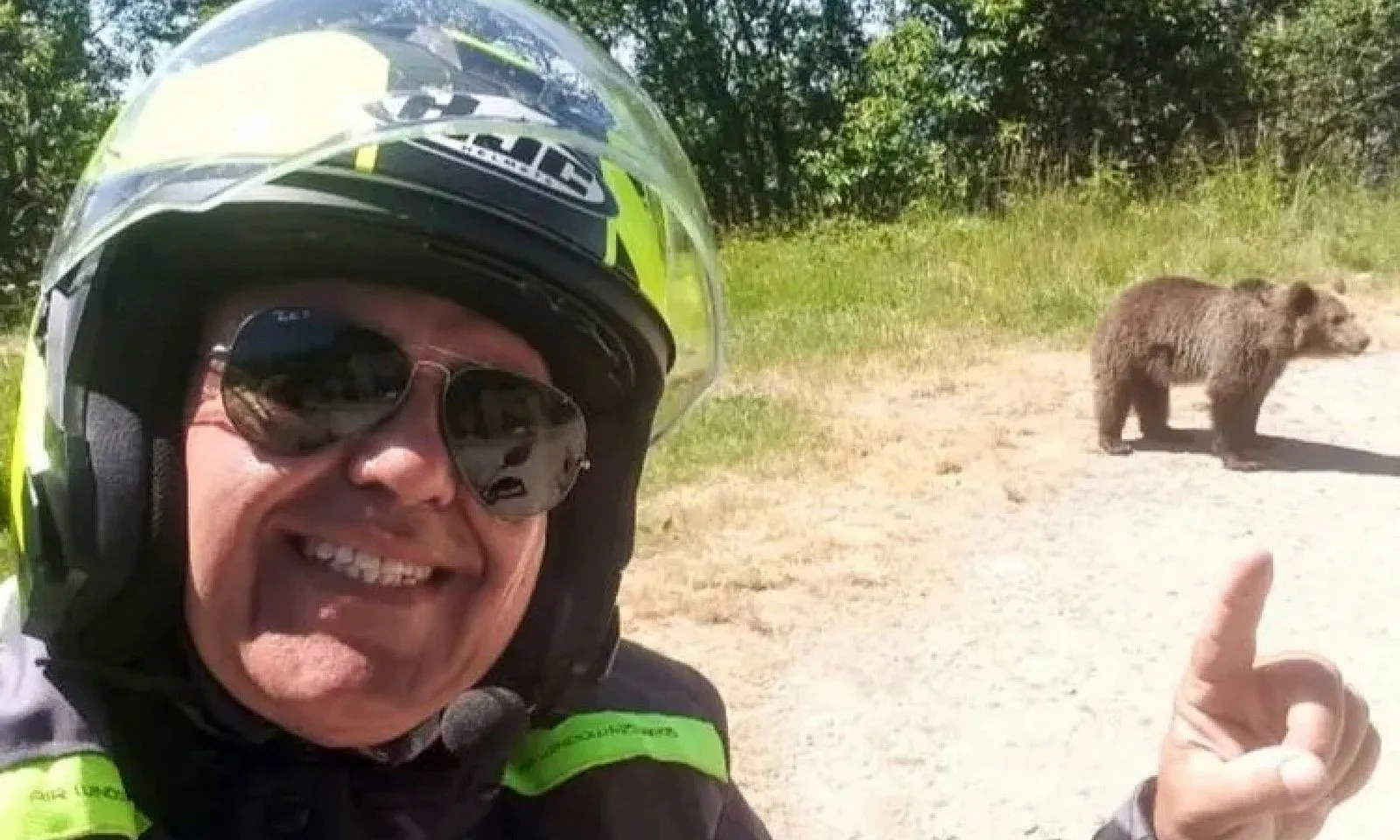 Du khách tử vong sau khi chụp ảnh với gấu tại Romania