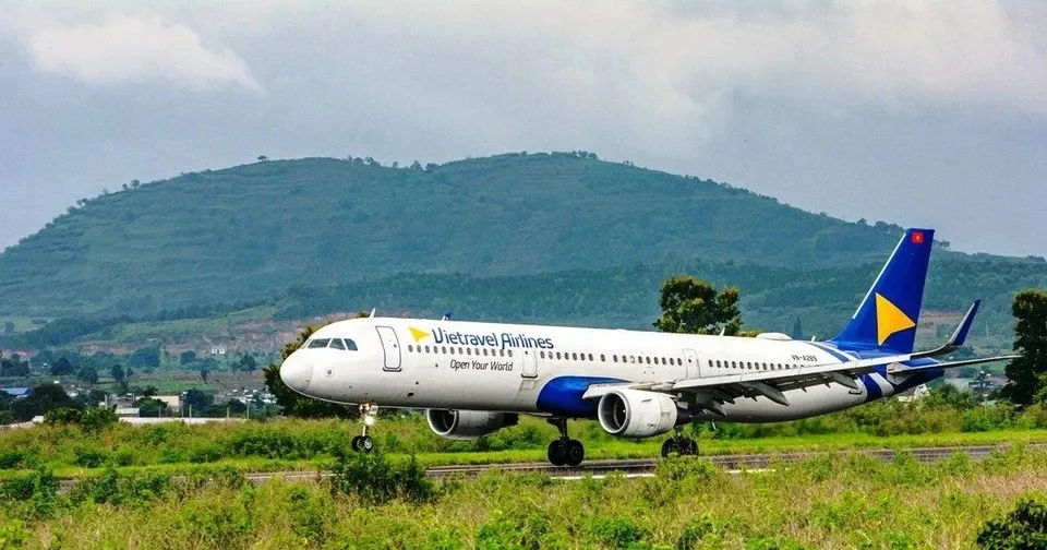 Vietravel Airlines 6
