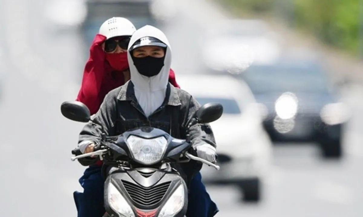 Miền Bắc bước vào đợt nắng nóng đỉnh điểm kéo dài đến 20/7