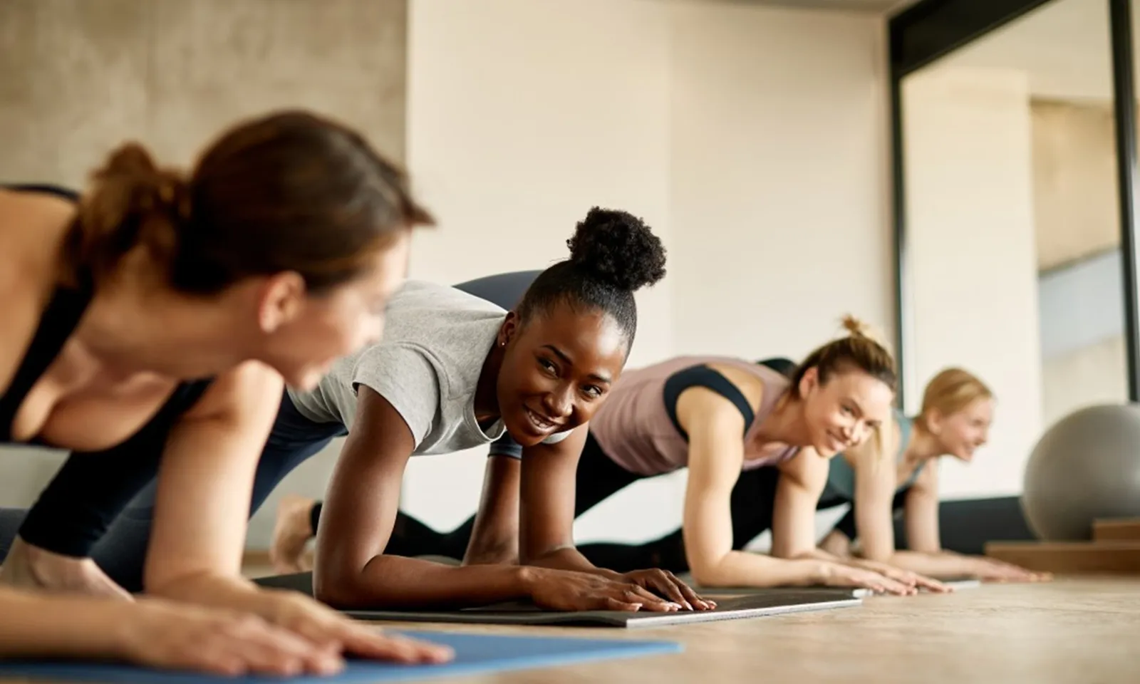 Phòng gym gây tranh cãi vì cấm phụ nữ trên 24 tuổi tập luyện vào giờ cao điểm