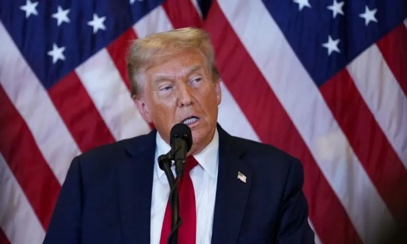 Ông Trump chuyển hướng: Cảnh báo Nga, viện trợ gián tiếp Ukraine