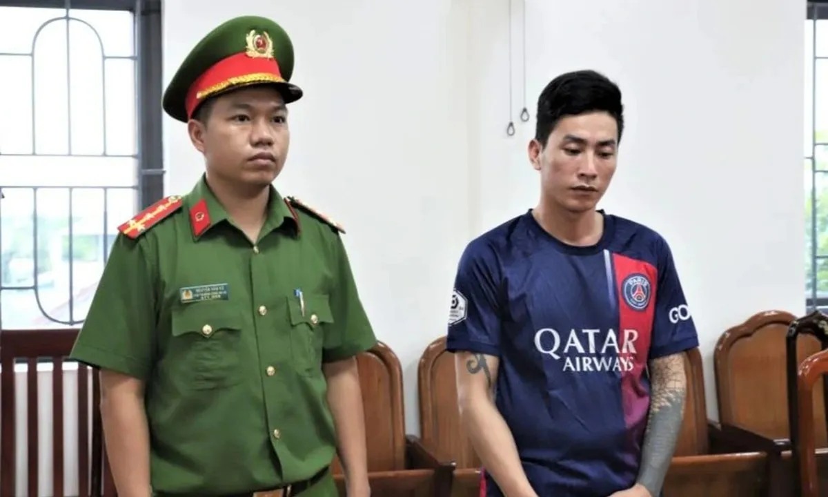 Ghé massage nhiều lần, khách quen quay lại…trộm tiền nhân viên