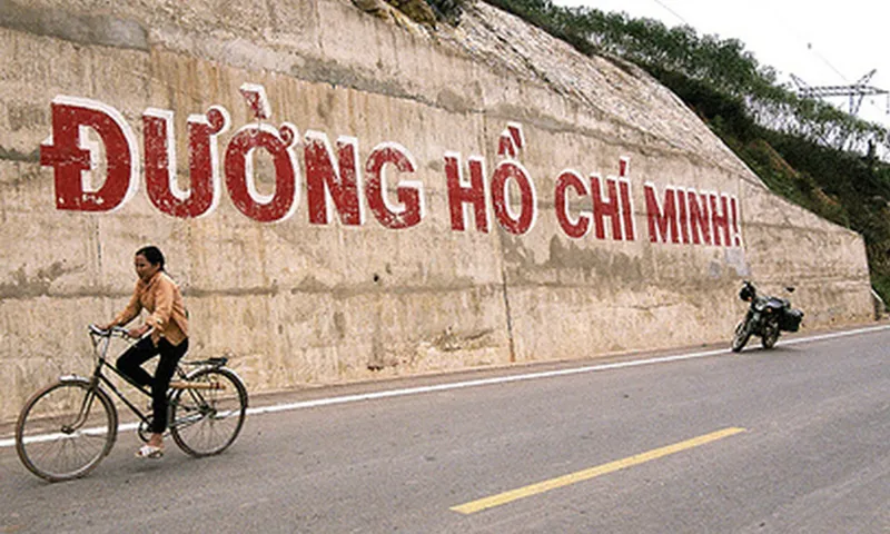 Đường Hồ Chí MInh