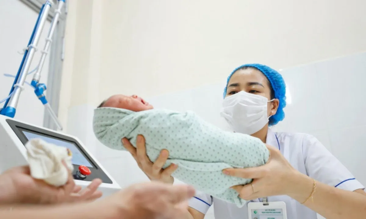 Từ 1/10: Áp dụng quy định mới về mang thai hộ vì mục đích nhân đạo