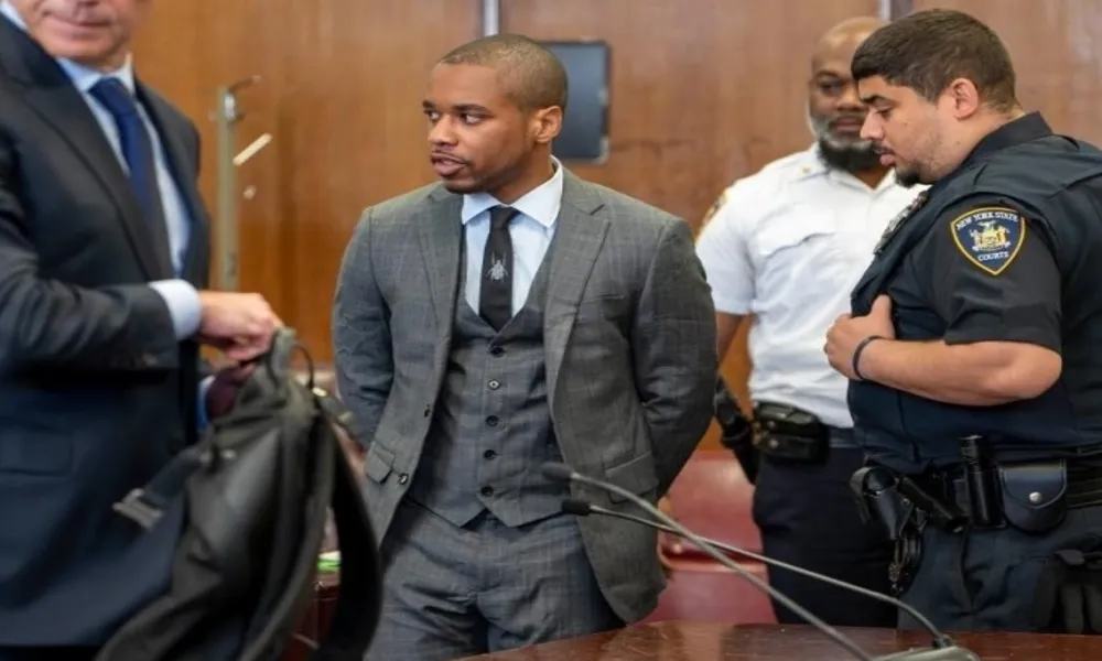 Trợ lý “ẵm” cả trăm ngàn USD, sát hại CEO bằng súng điện và cưa điện