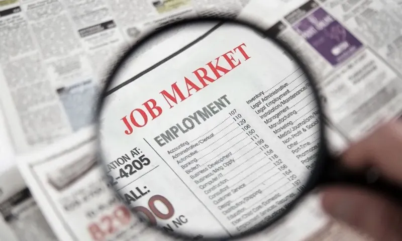 Tỷ lệ thất nghiệp tại Anh tăng lên mức cao nhất trong bốn năm, kinh tế đối mặt nhiều thách thức