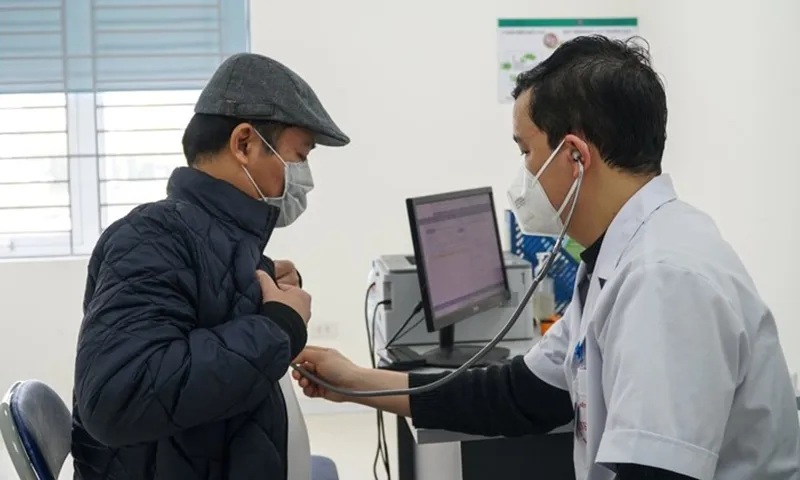 Bộ Y tế phản hồi về đề xuất ‘thông tuyến bảo hiểm y tế’ cho người từ 70 tuổi