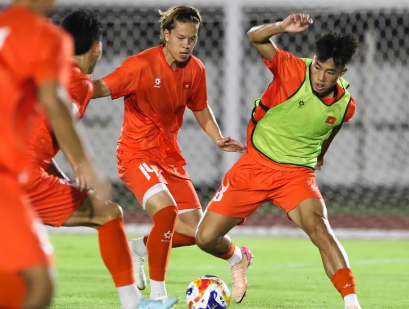 u23-viet-nam-viktor-le