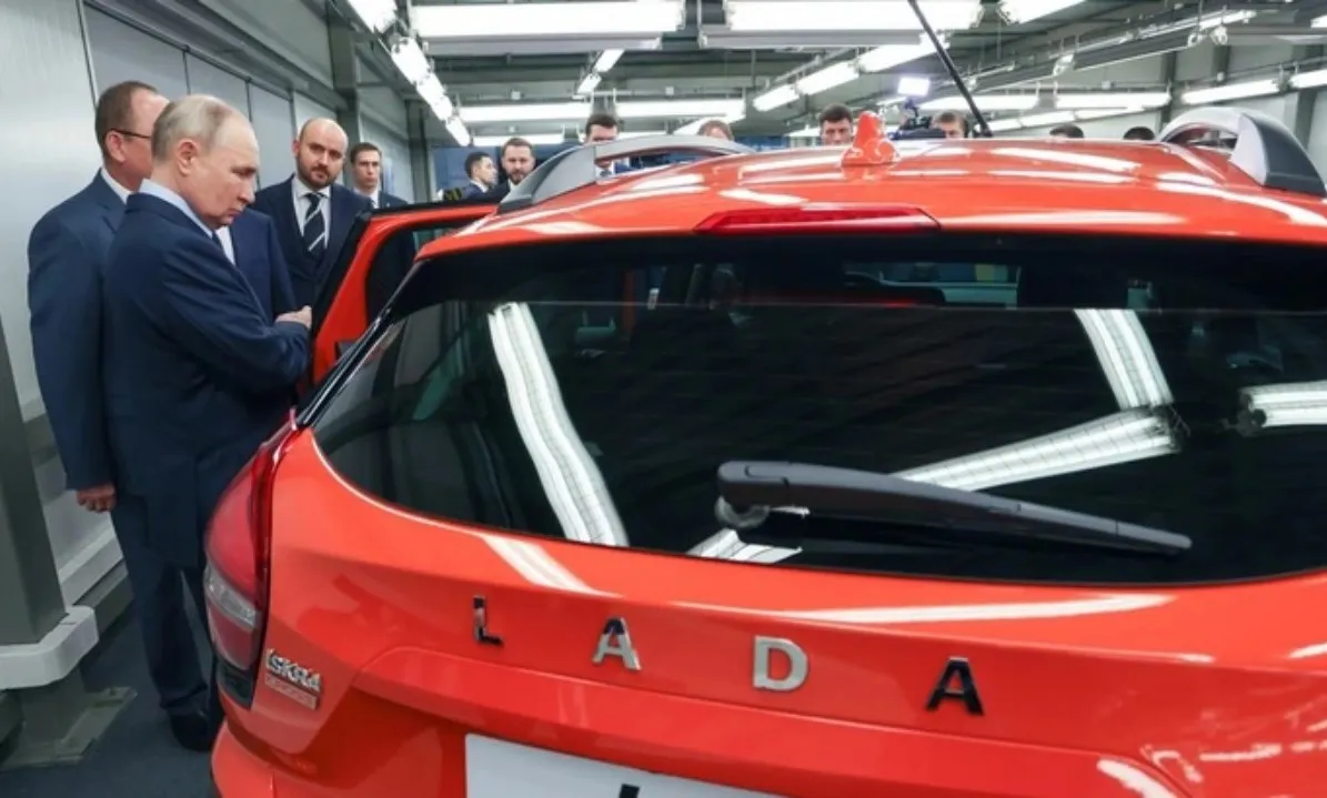 Tổng thống Nga: Ô tô nội địa là chìa khóa bảo vệ chủ quyền quốc gia