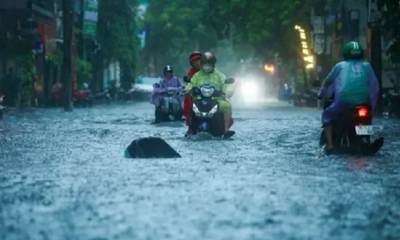 Cảnh báo mưa dông kéo dài do hoàn lưu bão số 3