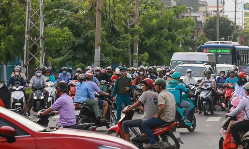 TPHCM đề xuất bắt buộc kiểm định khí thải xe máy, loại bỏ xe cũ nát