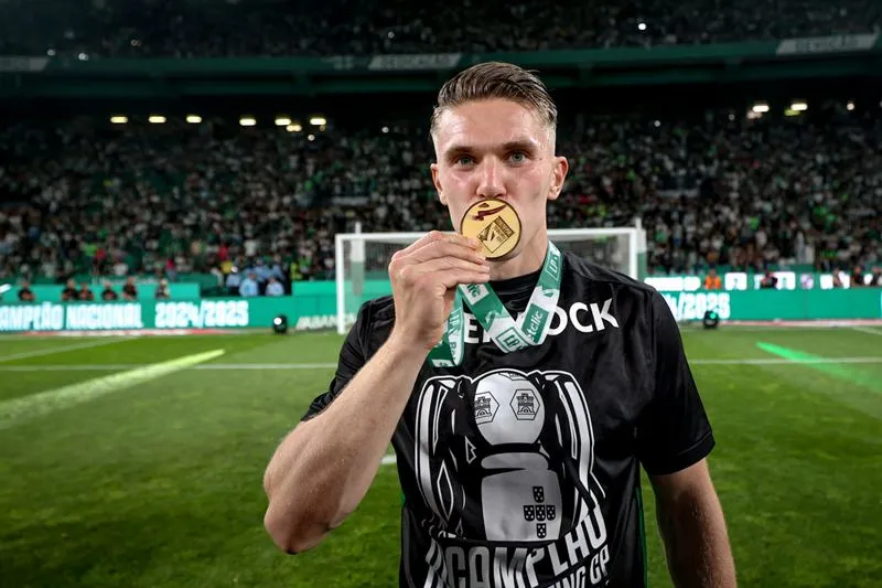Viktor Gyokeres ở rất gần với việc gia nhập Arsenal. Ảnh: Internet