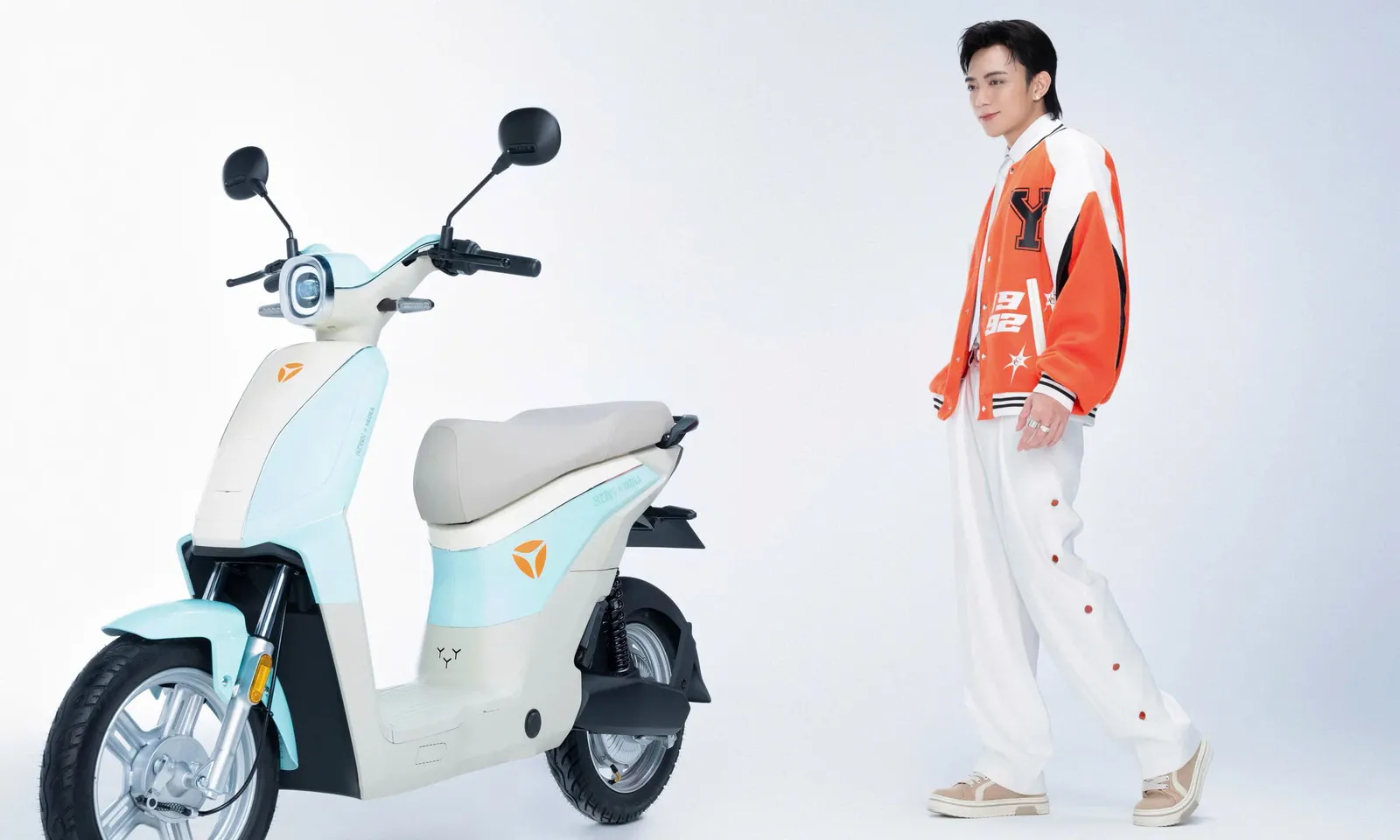 Yadea thúc đẩy giao thông xanh với chương trình “Đổi xăng lấy điện”