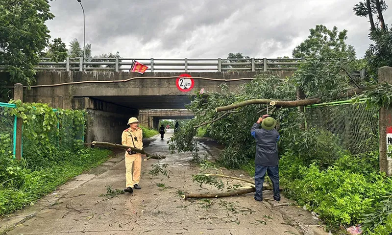 Hà Nội: khuyến cáo người dân hạn chế ra đường