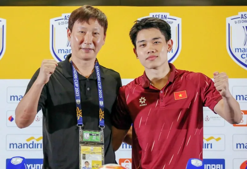 kím-sang-sik-u23-viet-nam