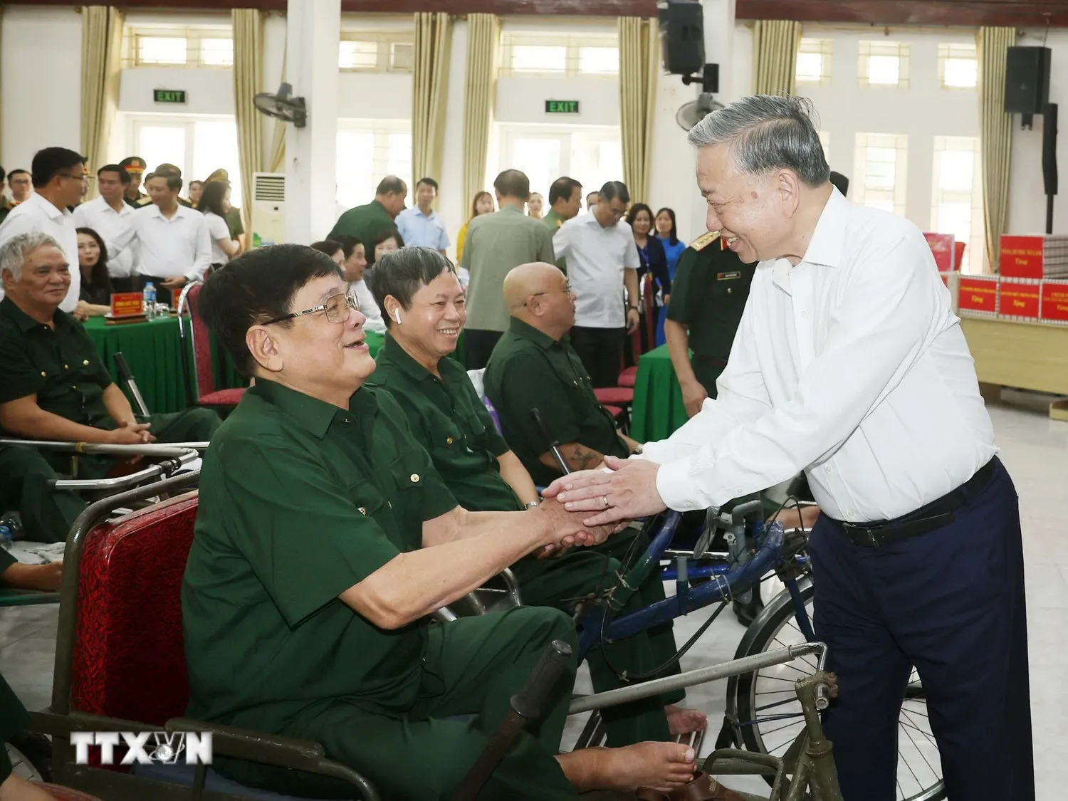 tong-bi-thu-to-lam-tham-trung-tam-dieu-duong-thuong-binh-thuan-thanh-23-3