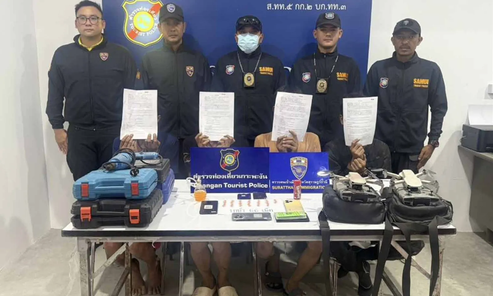 Bắt nhóm trộm điều khiển máy bay không người lái để do thám nạn nhân