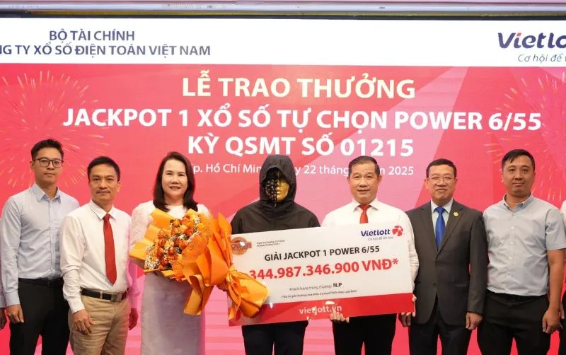 voh-trung-vietlott-gan-345-ty-nguoi-dan-ong-tphcm-khong-an-noi-com