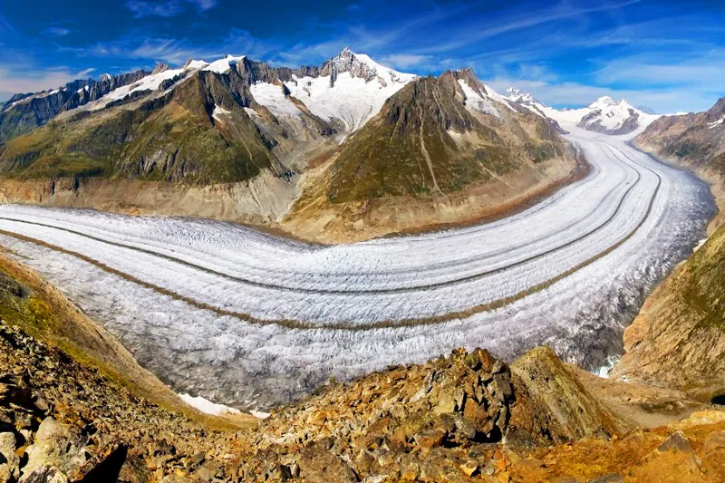2267220-20180226072553-valais-song-bang-aletsch-glacier