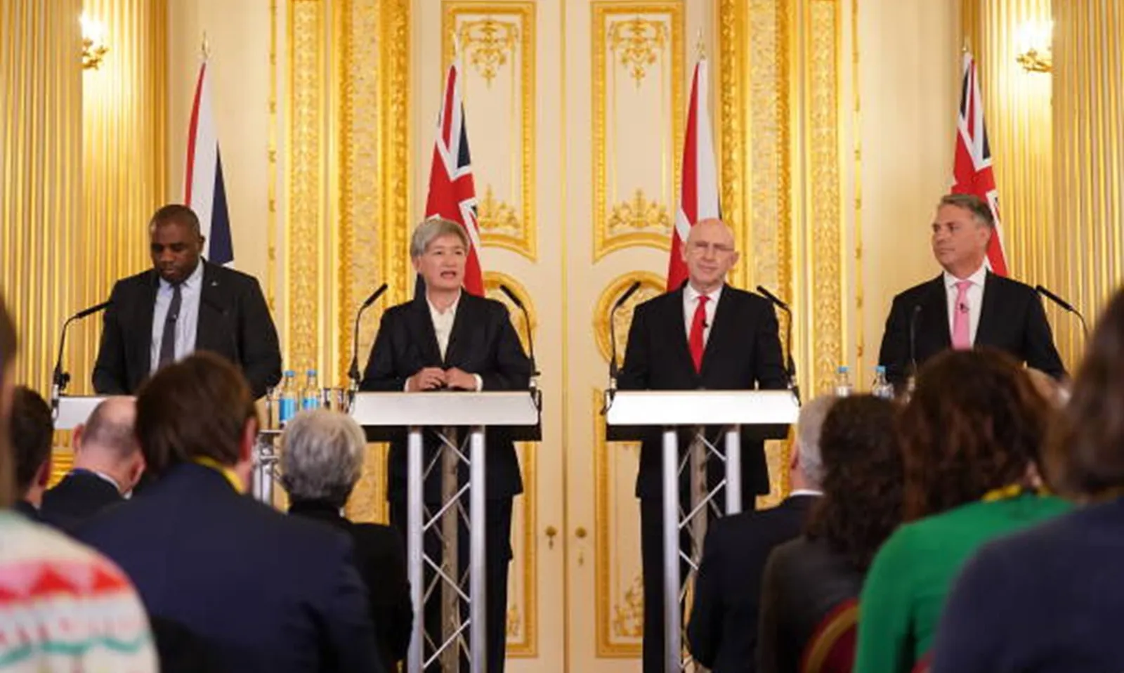 Anh và Úc tổ chức hội đàm thúc đẩy hợp tác quốc phòng, kinh tế