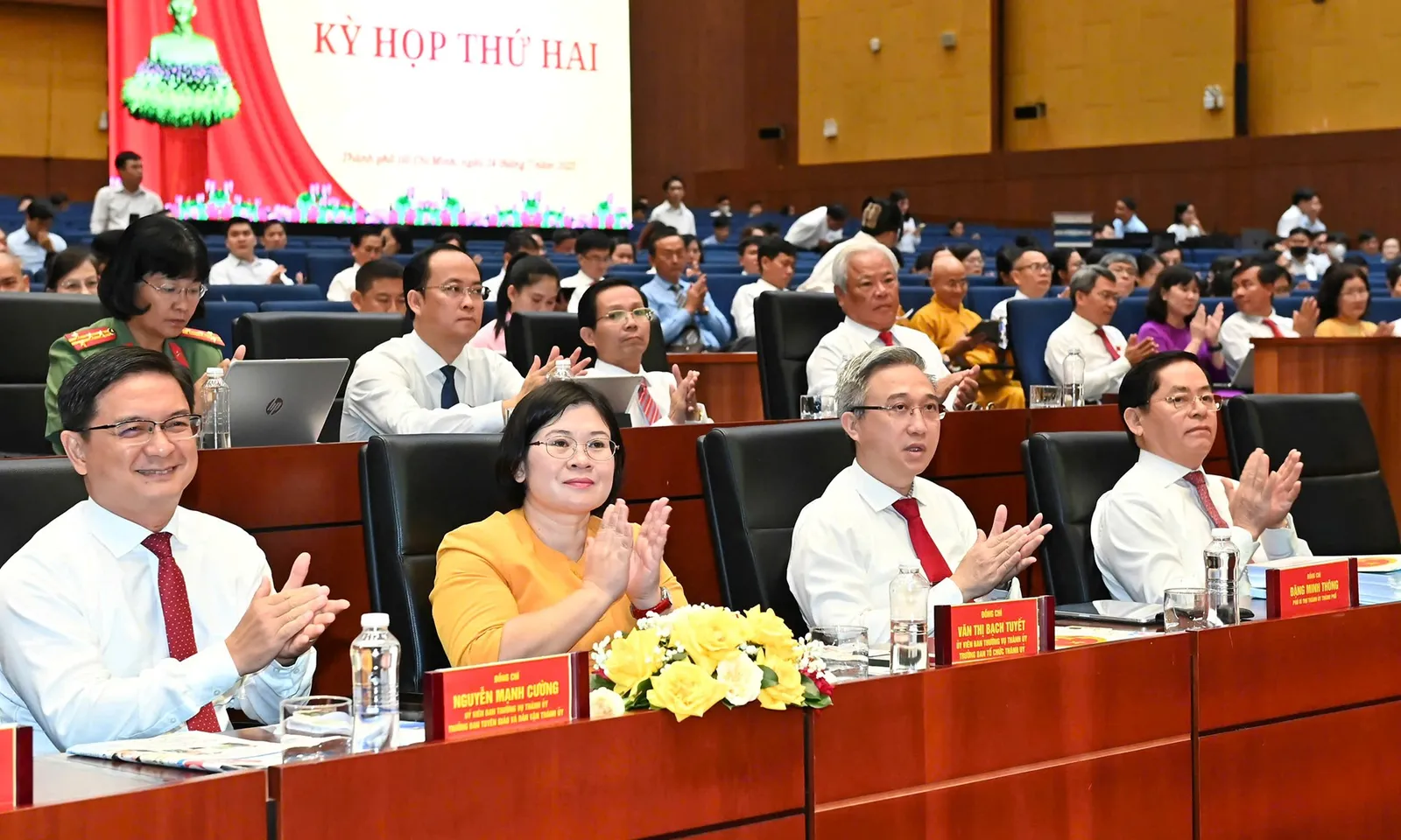 Khai mạc kỳ họp thứ 2 Hội đồng nhân dân TPHCM khóa 10