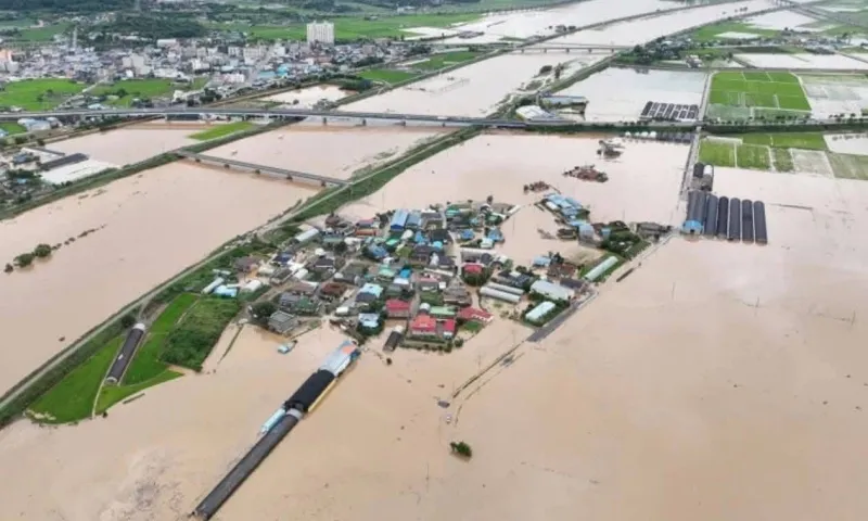 Tập trung ứng phó mưa lũ sau bão số 3