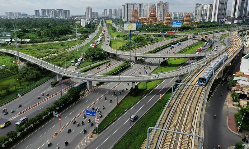 Đề xuất lập Tổ chuyên gia tư vấn làm đường sắt đô thị ở TPHCM