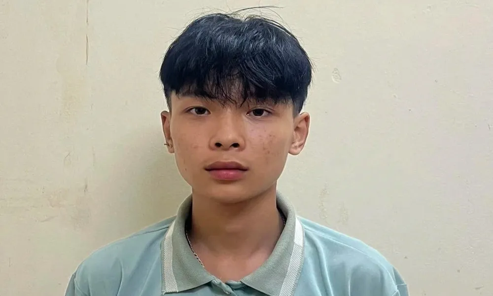 Mâu thuẫn sau khi uống rượu, thiếu niên dùng dao tấn công khiến bạn trọng thương