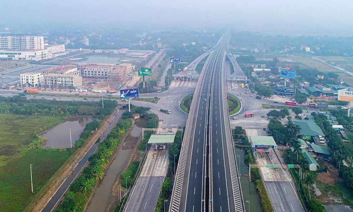 Điều chỉnh giao thông tạm thời trên cao tốc Cầu Giẽ - Ninh Bình phục vụ thi công