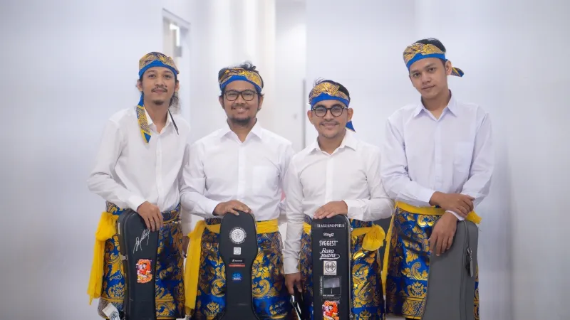 4.13 Guitar Quartet (Indonesia)