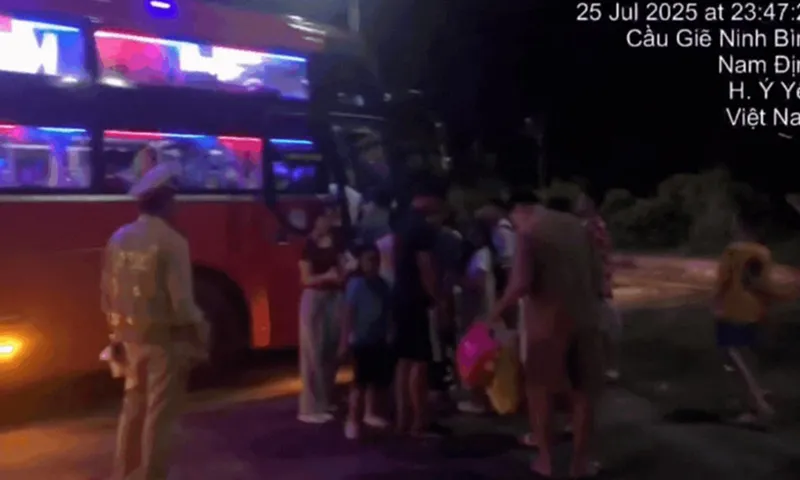 Nhà xe vừa gây ra hai vụ tai nạn chết 13 người, lại có xe vi phạm