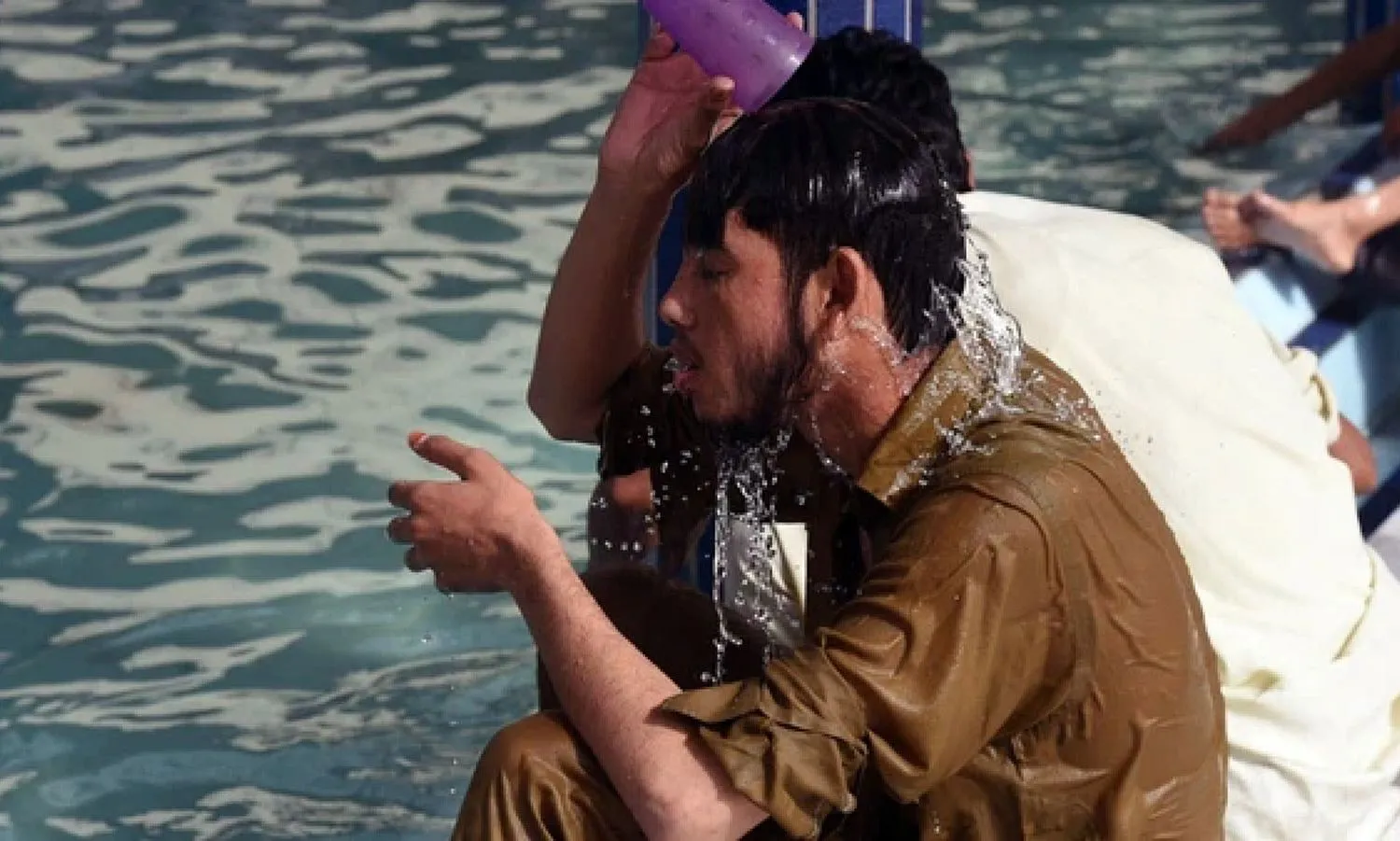 Ai Cập hứng chịu đợt nắng nóng gay gắt, có nơi vượt 45 độ C