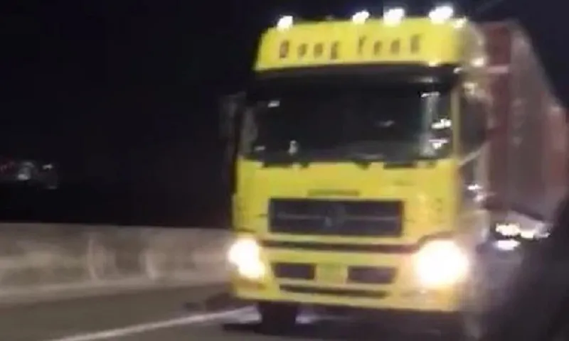 Phát hiện tài xế xe đầu kéo dương tính với ma túy