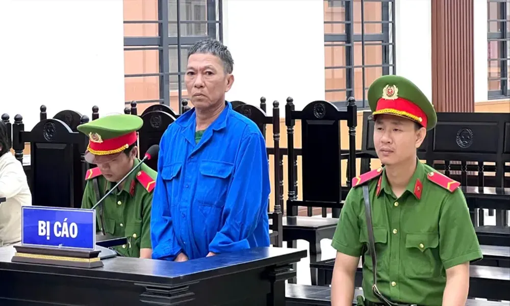 Đâm bạn nhậu vì bị chửi, người đàn ông lãnh 13 năm tù