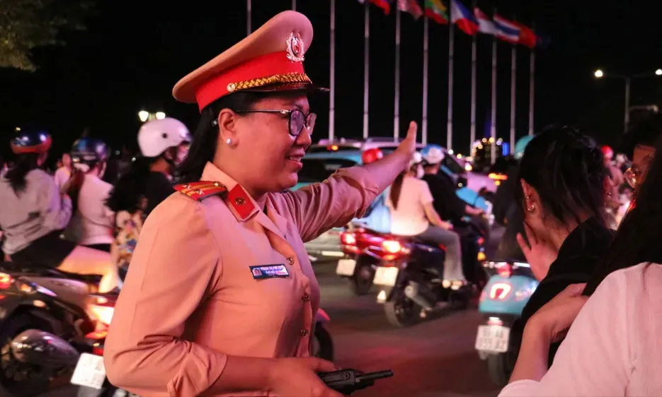 TPHCM: Hạn chế giao thông đường Lê Lợi phục vụ sự kiện Arsenal