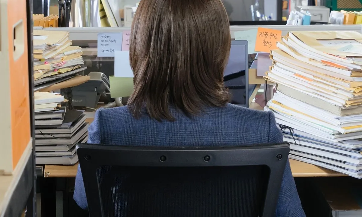 Những món đồ trên bàn làm việc có thể tố cáo EQ thấp