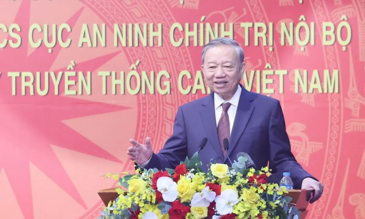 tong-bi-thu-cuc-an-ninh-noi-bo-6